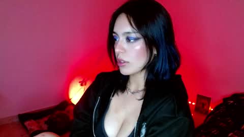 Melissa online show from 11.20.25