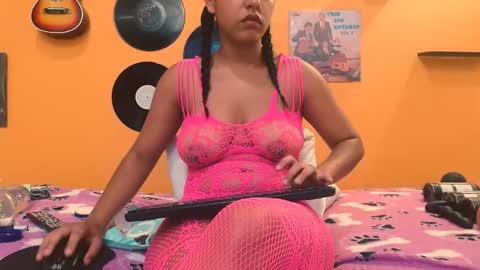 MEIS online show from 11.02.25