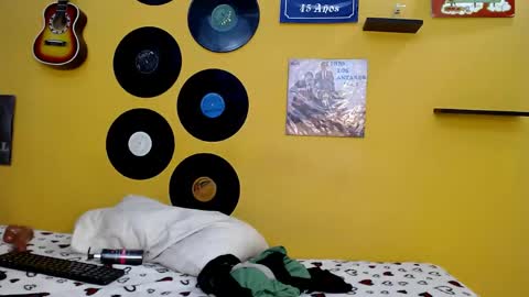 MEIS online show from 05.05.26
