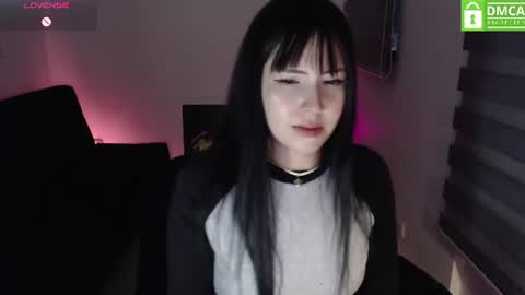 Snapshot of meko_hzu chatting on 06.12.26 WETWATERMELL online show from 06.12.26