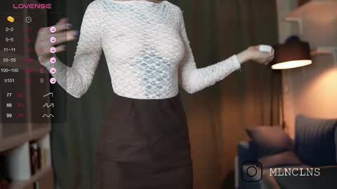 Snapshot of mel_collins chatting on 11.27.25 MELANIE PVT ONLY 60TK PER MIN online show from 11.27.25