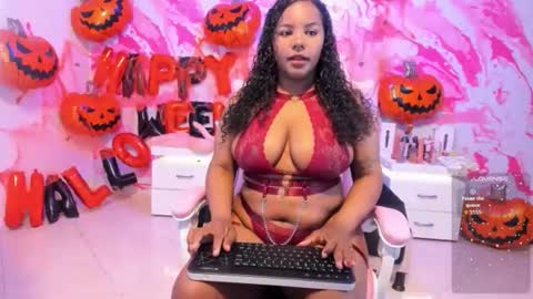 Melani online show from 10.18.25