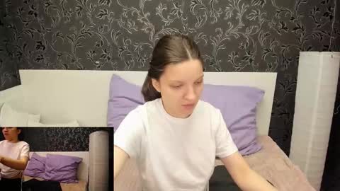 Snapshot of melanie_grant chatting on 02.18.26 Melanie online show from 02.18.26