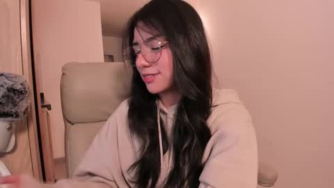 Snapshot of melanie_owo chatting on 01.15.26 Melanie online show from 01.15.26