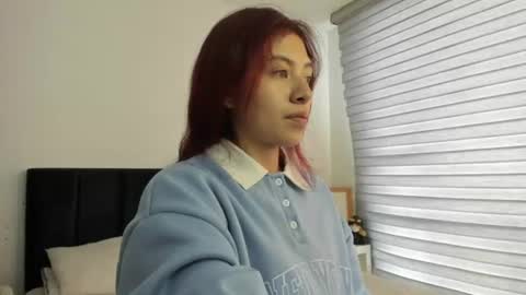 Melanie roux  online show from 06.09.26