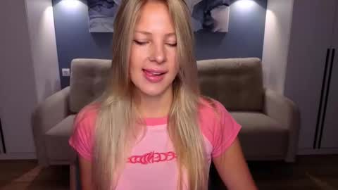 Melanie Bennett online show from 09.25.25