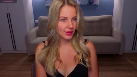 Melanie Bennett online show from 06.14.26