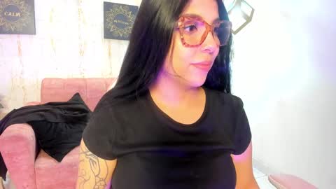 Snapshot of melaniegrayx chatting on 03.04.25 melaniegrayx online show from 03.04.25