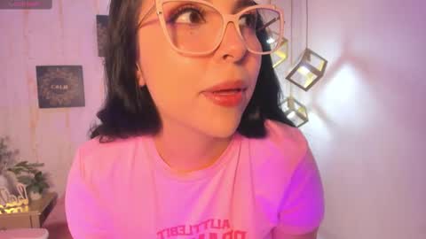 Snapshot of melaniegrayx chatting on 03.05.25 melaniegrayx online show from 03.05.25