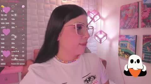 melaniegrayx online show from 10.28.25