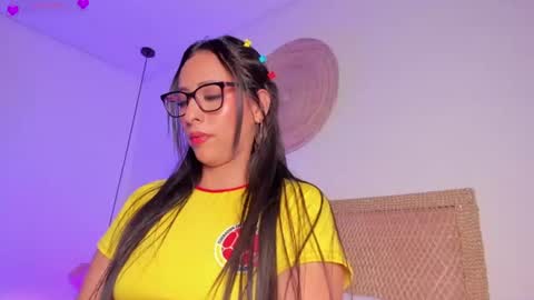 Snapshot of melaniejeann_ chatting on 06.24.26 melaniejeann_ online show from 06.24.26