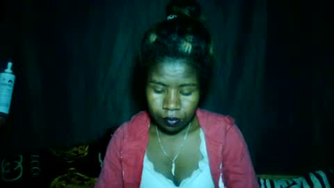 Snapshot of melanih chatting on 06.24.26 melanih online show from 06.24.26