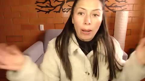 Melanny online show from 04.30.26