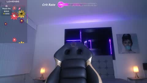Snapshot of melanny_petite chatting on 04.23.26 melanny_petite online show from 04.23.26
