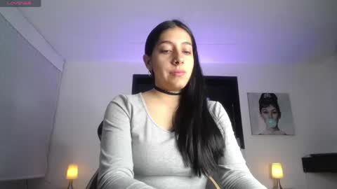 Snapshot of melanny_petite chatting on 05.30.26 melanny_petite online show from 05.30.26