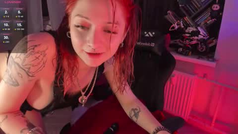 Snapshot of melante_s chatting on 01.05.26 Ash online show from 01.05.26