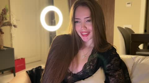 Adel online show from 12.10.24