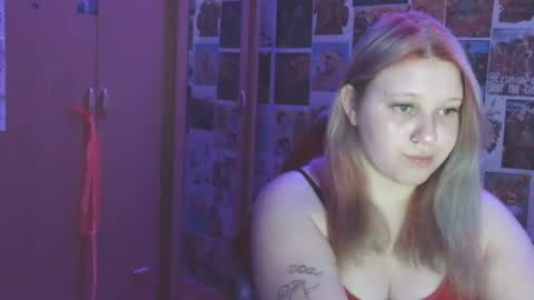 Snapshot of melibooo chatting on 07.25.26 Meli online show from 07.25.26