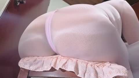 Snapshot of melihotxxx chatting on 07.18.26 melihotxxx online show from 07.18.26