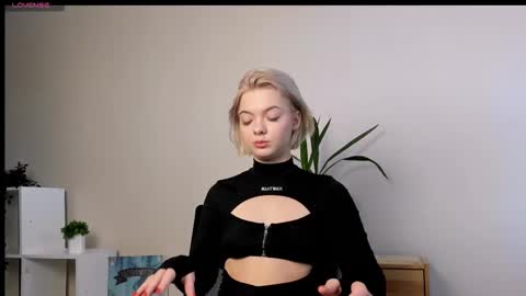 My name is Melina online show from 10.07.25