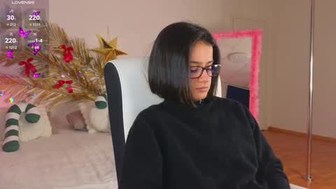 Victoria online show from 01.04.25