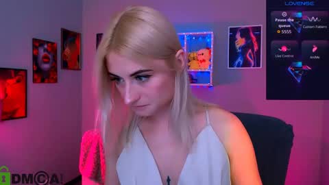Snapshot of melisa_white1 chatting on 05.19.26 Melisa online show from 05.19.26