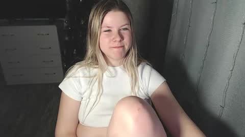 Melissa  Ray online show from 01.21.25