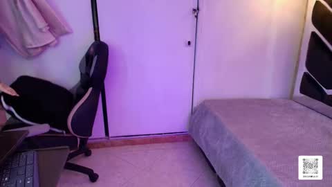 Snapshot of melissa_adamsxxx chatting on 02.12.26 Lissa online show from 02.12.26