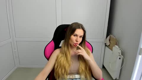 Melissa online show from 05.04.26