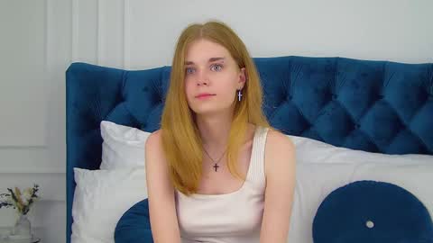 Snapshot of melissabauch chatting on 10.20.25 Melisa online show from 10.20.25