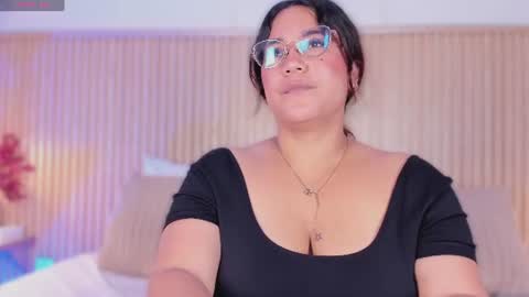 M E L I S S A  online show from 06.13.26