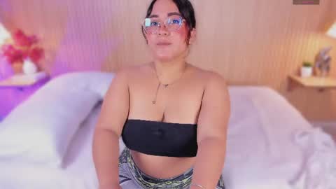 M E L I S S A  online show from 06.26.26