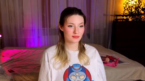 Snapshot of melissashiny chatting on 01.28.25 Lissa online show from 01.28.25