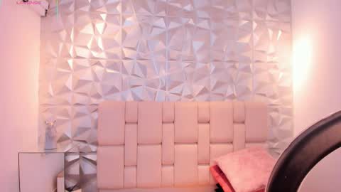  Mell online show from 02.27.26