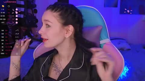 Freya  IM NONUDE online show from 01.07.25