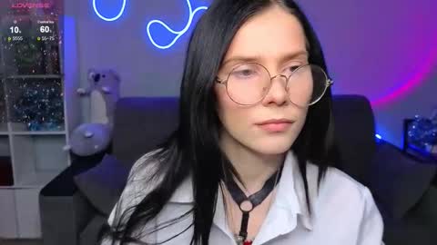 mellhyees online show from 01.12.26