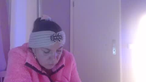 Snapshot of melli23 chatting on 02.12.26 Melli online show from 02.12.26