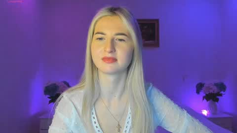 Snapshot of mellina_tey chatting on 01.13.25 Mellina online show from 01.13.25