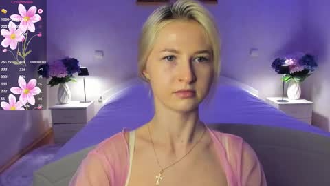 Snapshot of mellina_tey chatting on 01.05.26 Mellina online show from 01.05.26