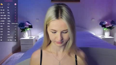 Snapshot of mellina_tey chatting on 02.05.26 Mellina online show from 02.05.26