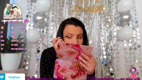 Snapshot of mellisaangel chatting on 12.19.24 MellisaAngel online show from 12.19.24