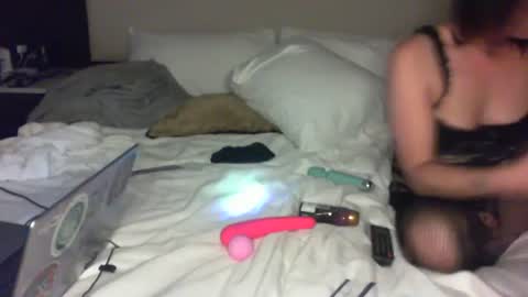 Snapshot of melly6386 chatting on 10.21.25 melly6386 online show from 10.21.25