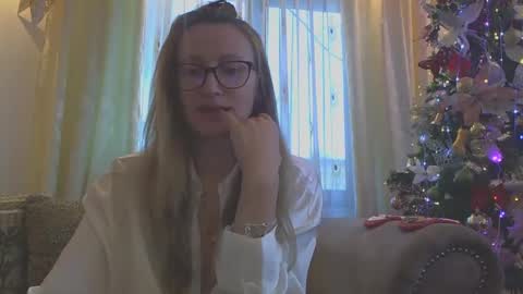 Melly online show from 12.17.24