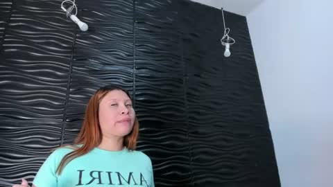 Snapshot of meloddy_megann chatting on 06.18.26 Melody online show from 06.18.26