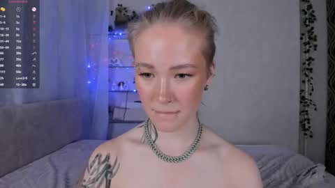 Snapshot of melodievejar chatting on 05.31.26 melodievejar online show from 05.31.26