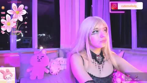 Snapshot of melody_chers chatting on 10.26.25 melody_chers online show from 10.26.25