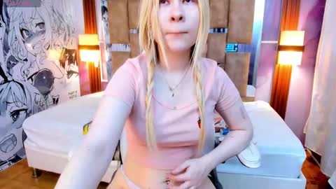 melody_lollii online show from 09.18.25