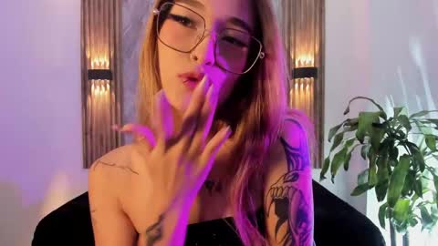 melodylanee online show from 06.06.26