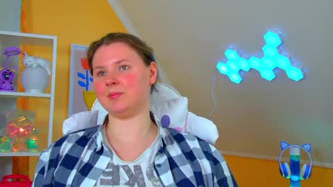 Melody online show from 04.15.26