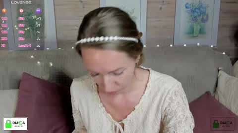 Melody My schedule this week  Wednesday Thursday Sunday online show from 09.28.25